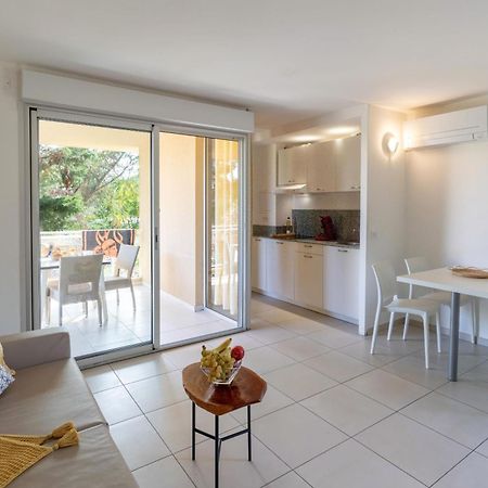 סנטה-לוסיה-די-מוריאני Residence Marina Bianca מראה חיצוני תמונה