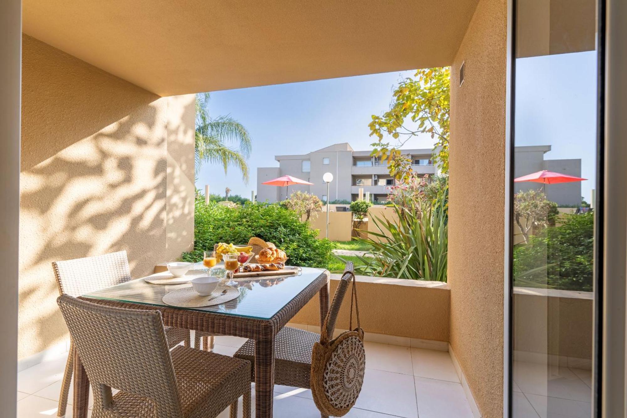 סנטה-לוסיה-די-מוריאני Residence Marina Bianca מראה חיצוני תמונה