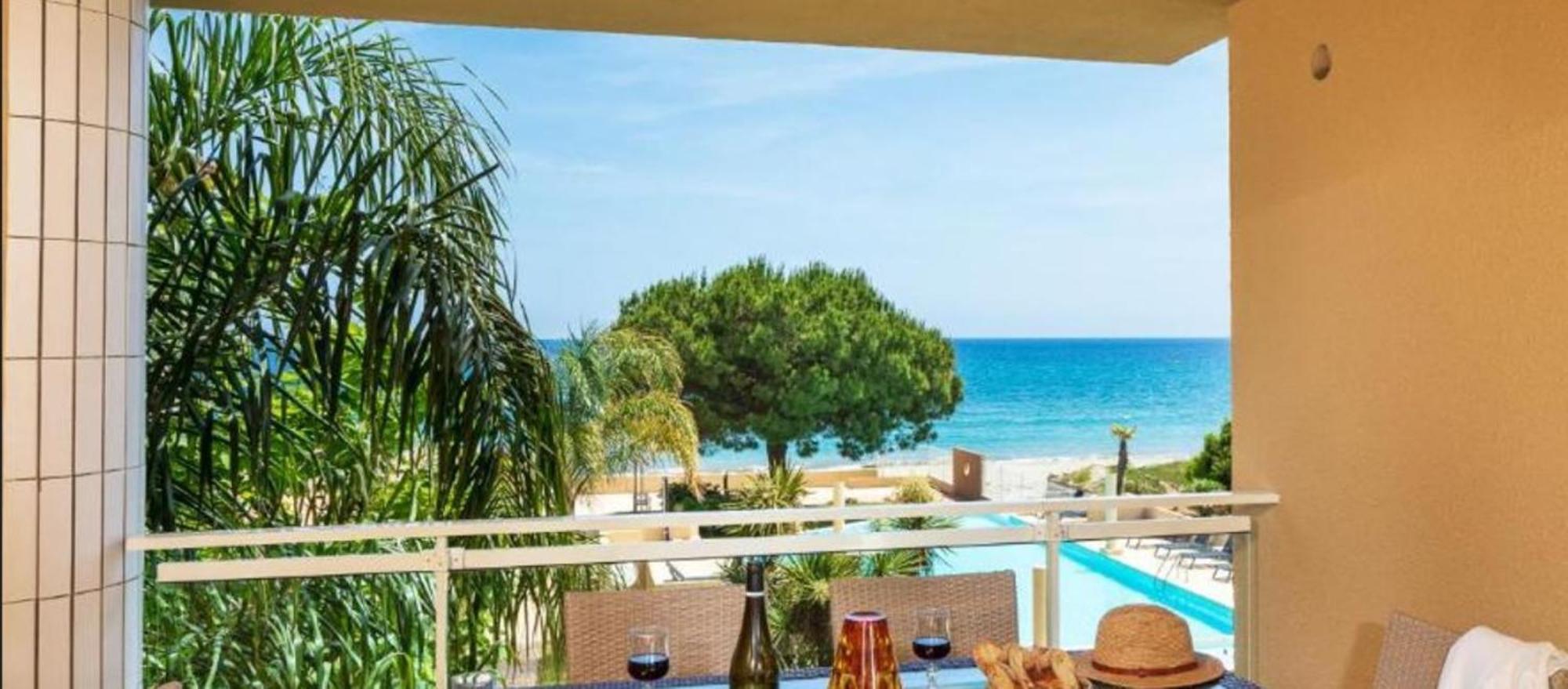 סנטה-לוסיה-די-מוריאני Residence Marina Bianca מראה חיצוני תמונה