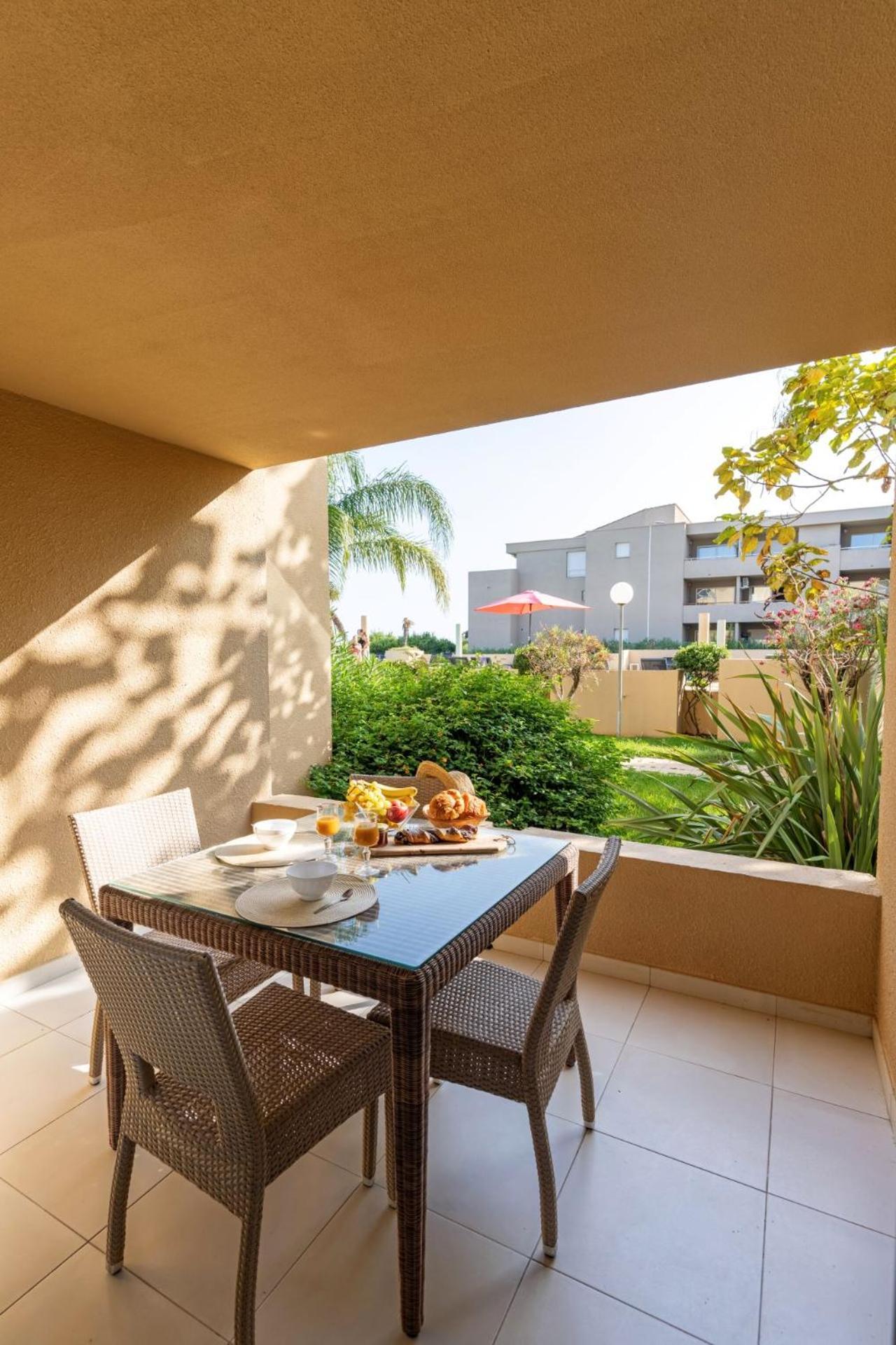 סנטה-לוסיה-די-מוריאני Residence Marina Bianca מראה חיצוני תמונה