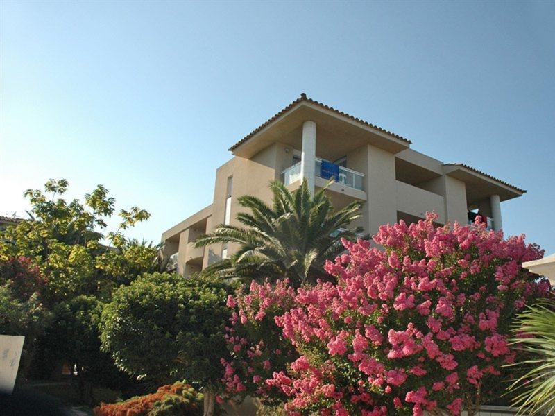סנטה-לוסיה-די-מוריאני Residence Marina Bianca מראה חיצוני תמונה